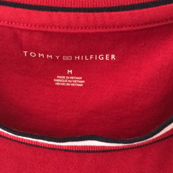 New Tommy Hilfiger red T-shirt! - Picture 2 of 8